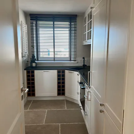 Luxus Residenz Oceanview * ווסטרלנד
